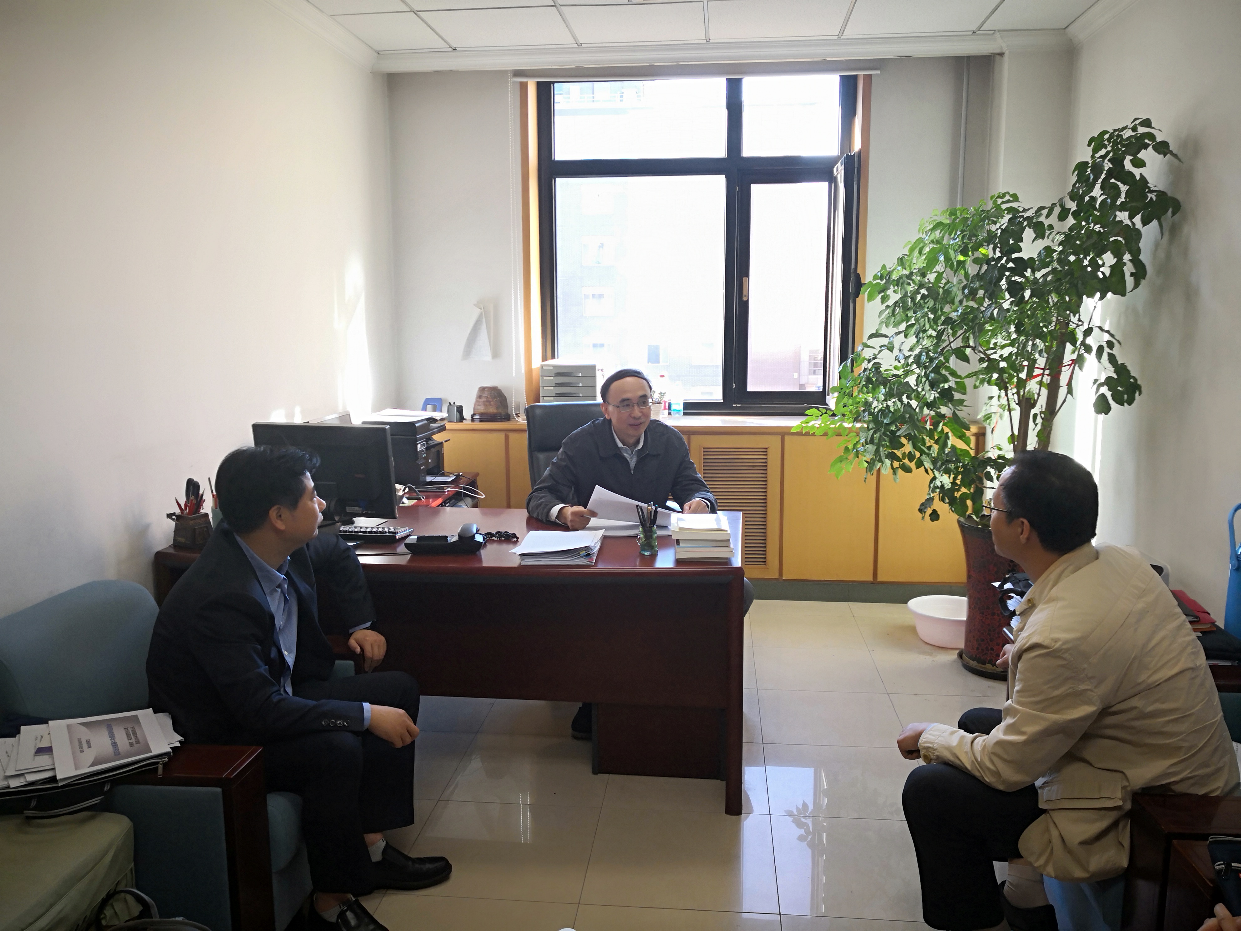  我省组队赴国家发改委汇报谋划大科学装置工作