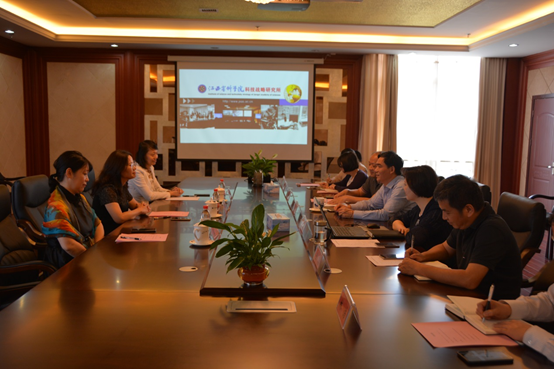 黑龙江省科学院伍跃辉副院长一行来我院调研交流