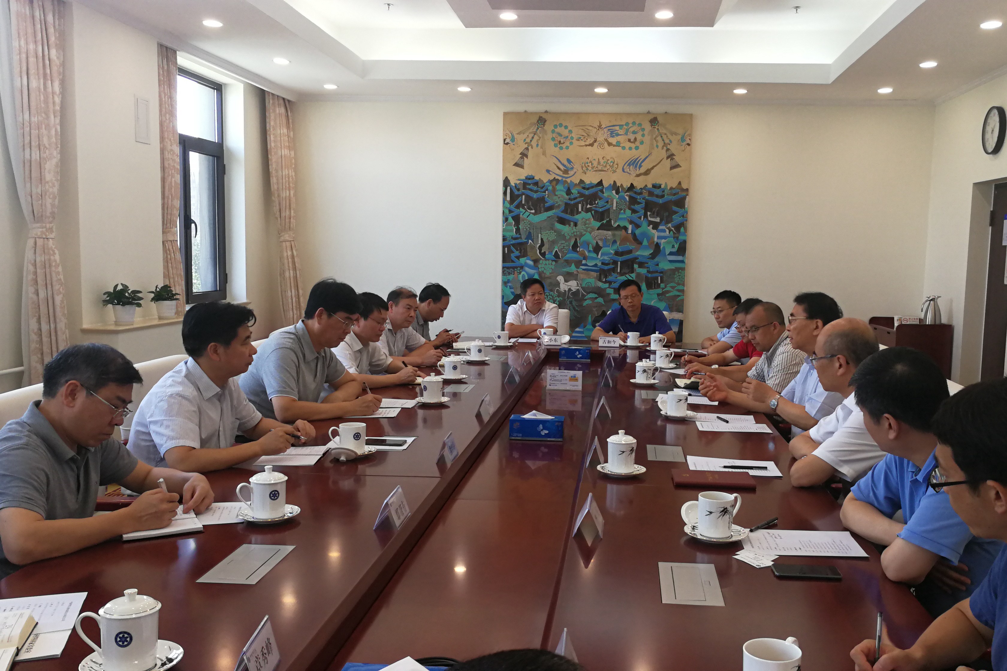 李炳军带队走访中科院，熊绍员陪同