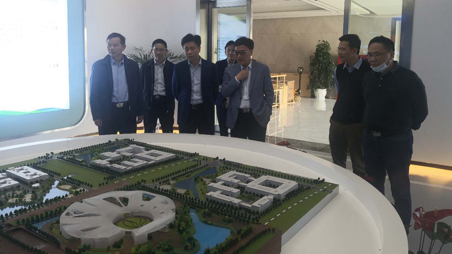 熊绍员赴中药国家大科学装置预研中心调研