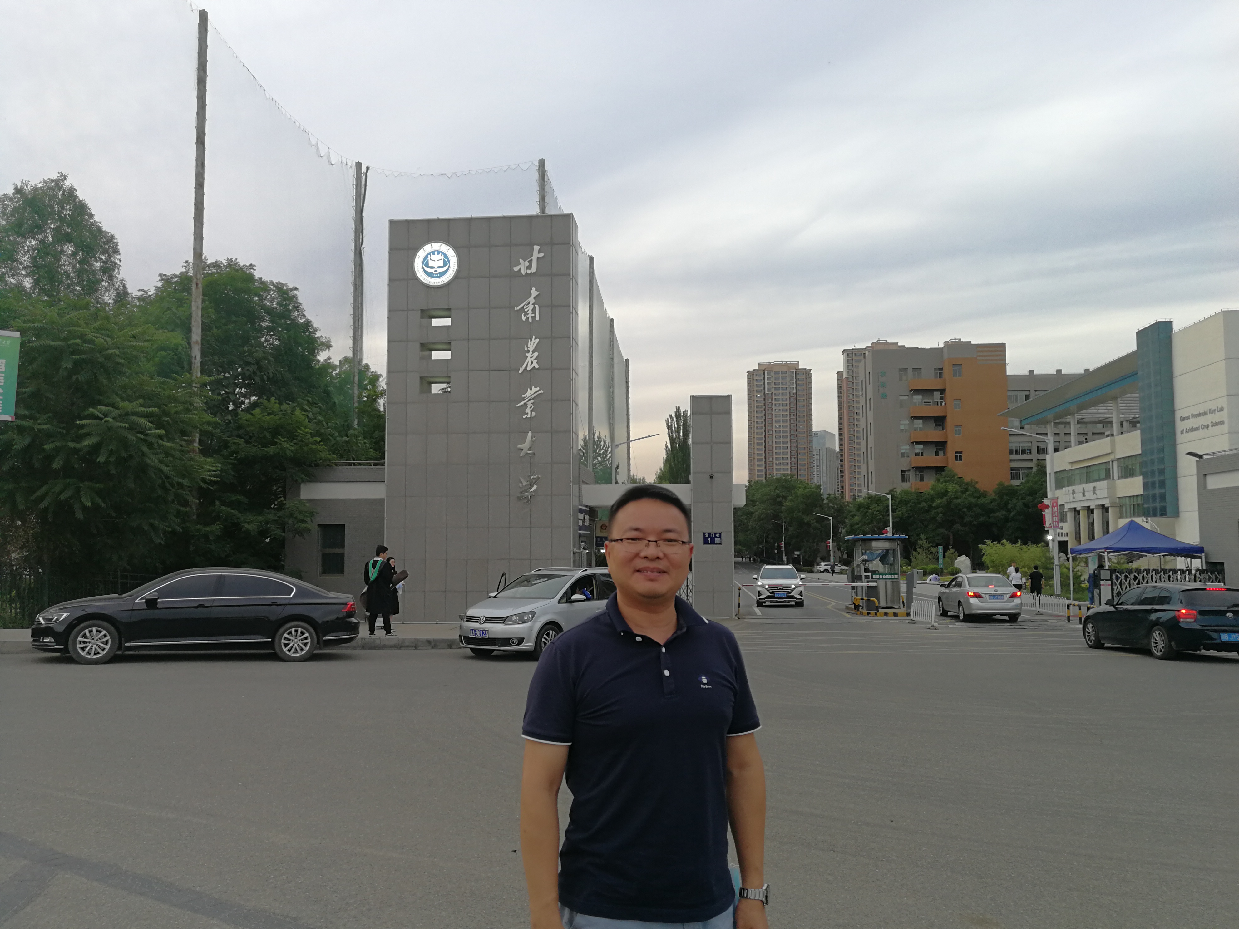 高柱赴甘肃农业大学草业学院及临夏和政县考察交流