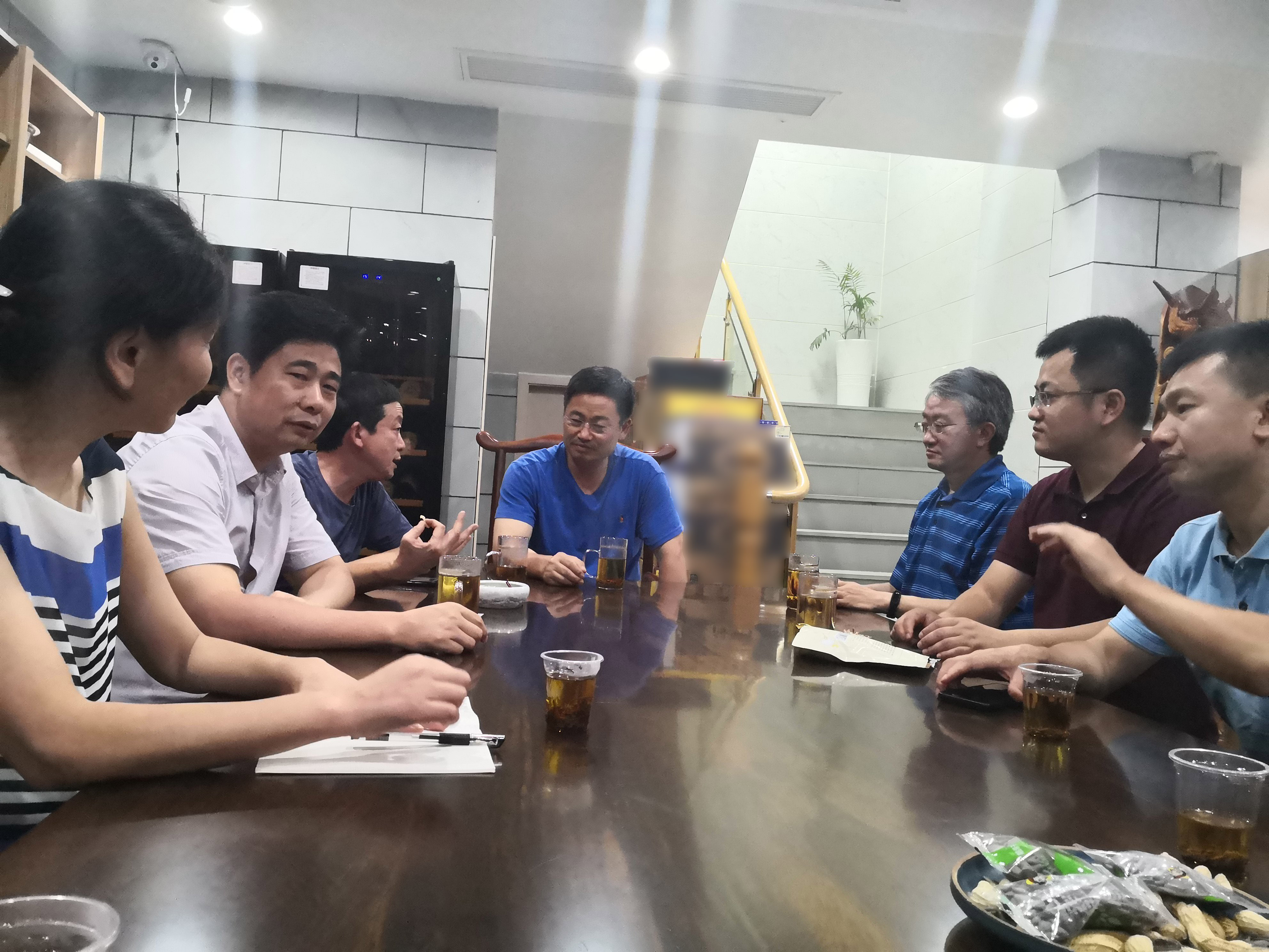 朱健康院士与我院开展合作交流