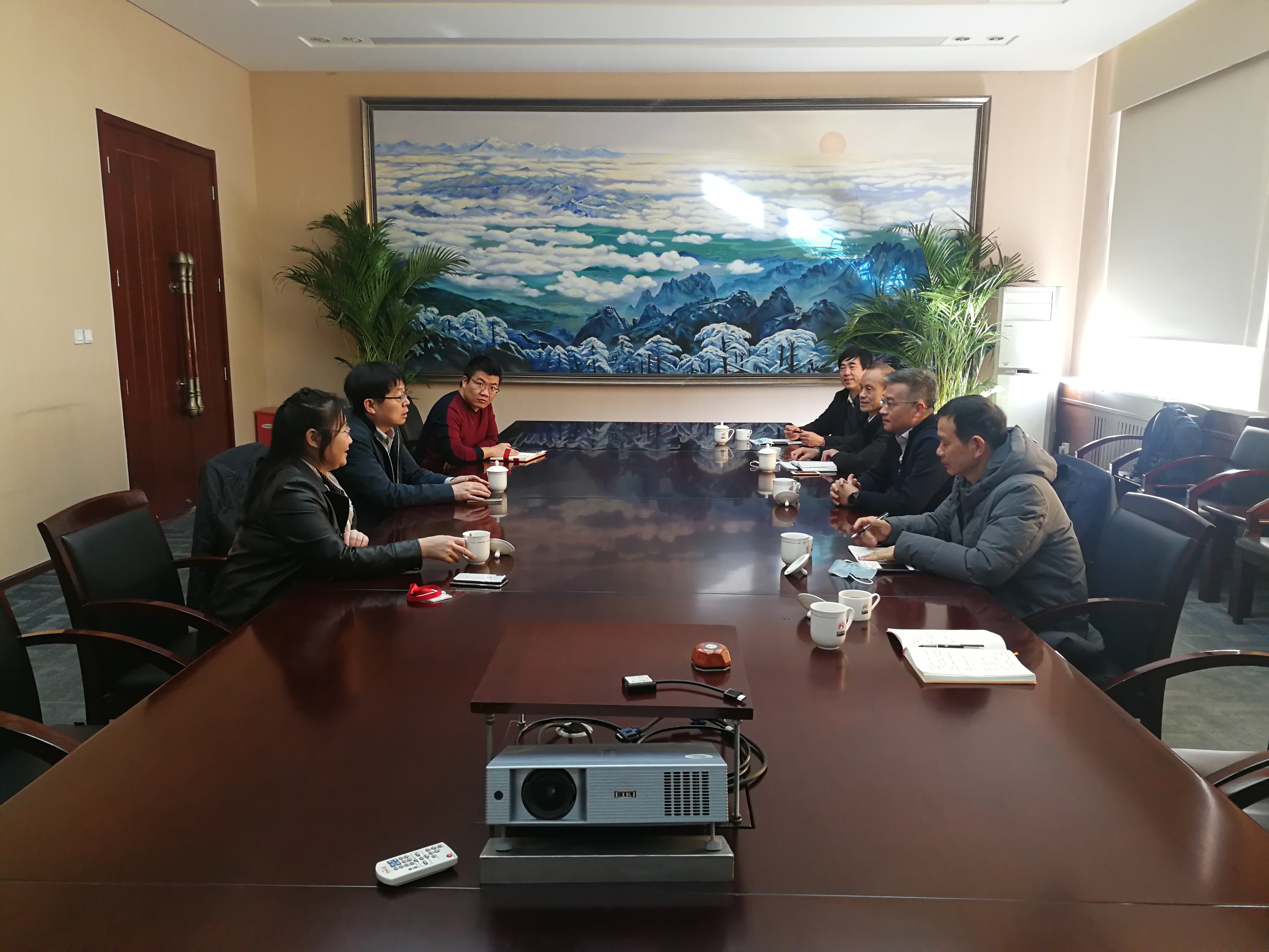 宋德雄拜访中国工程院李卫院士