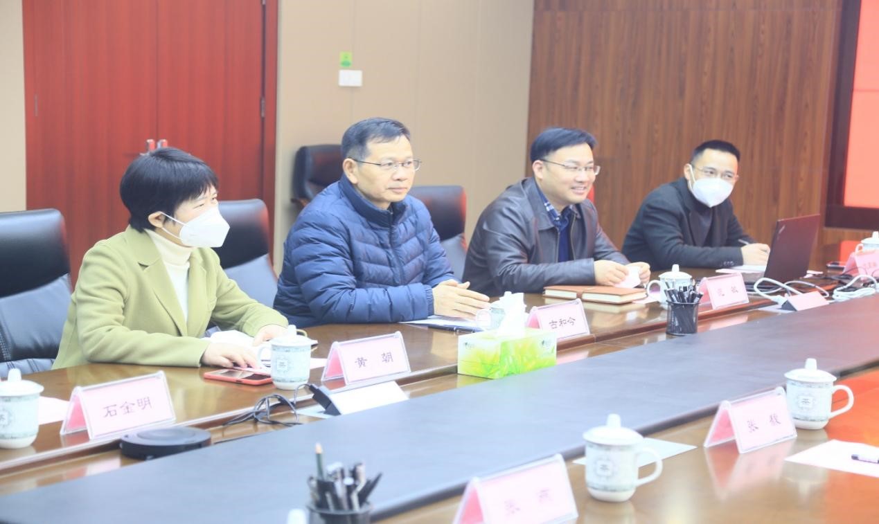 江西省科技厅党组成员、副厅长陈金桥一行 来我院调研江西省碳中和研究中心