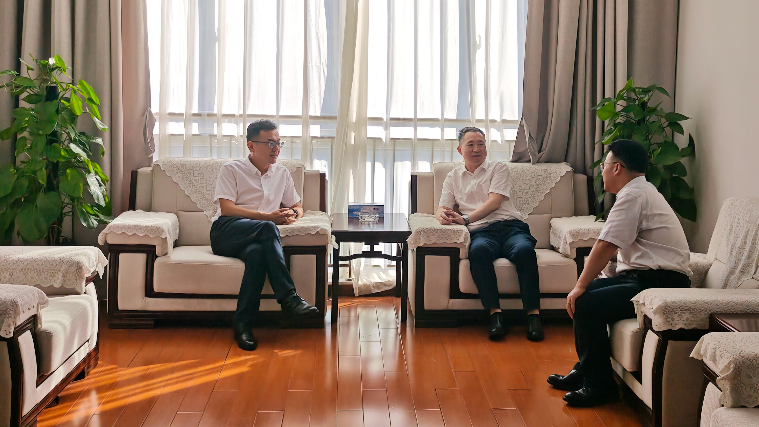 中国瑞林工程技术股份有限公司一行来院调研交流