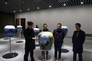 能源研究所组织参观“瓷画赣鄱——江西省庆祝改革开放 40周年优秀陶瓷绘画作品展”