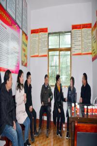 生物资源研究所和流域生态研究所党支部前往我院扶贫点开展学雷锋志愿者活动