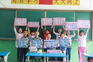 我支部开展“六一”慰问活动