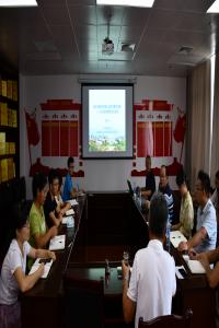 北京林业大学康向阳教授、福建省林业科学研究院郑仁华教授来我院开展学术交流