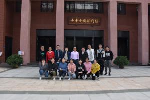 资源化学研究室到“小平小道”纪念馆进行爱国主义学习