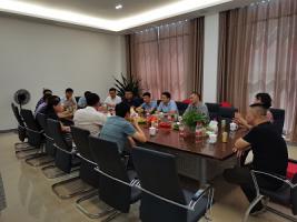 院天然产物化学和工业微生物产业特派团赴樟树开展科技服务