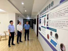 江风益院士来我所参观交流