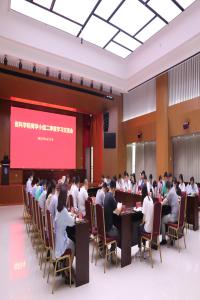 院青年理论学习小组举行二季度学习交流会