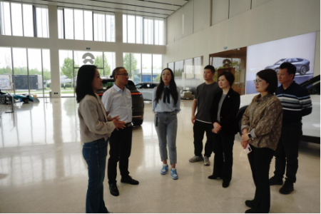 江西社会科学青年创新团队省科学院课题组调研蔚来汽车