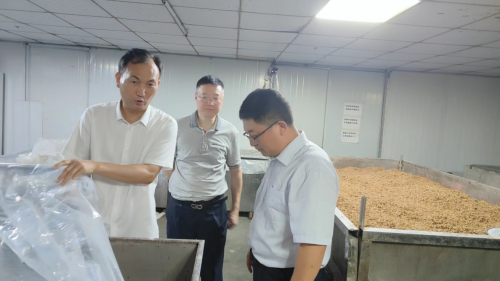 江西省科学院生物资源研究所与贵溪市堆金酒业有限公司开展合作交流